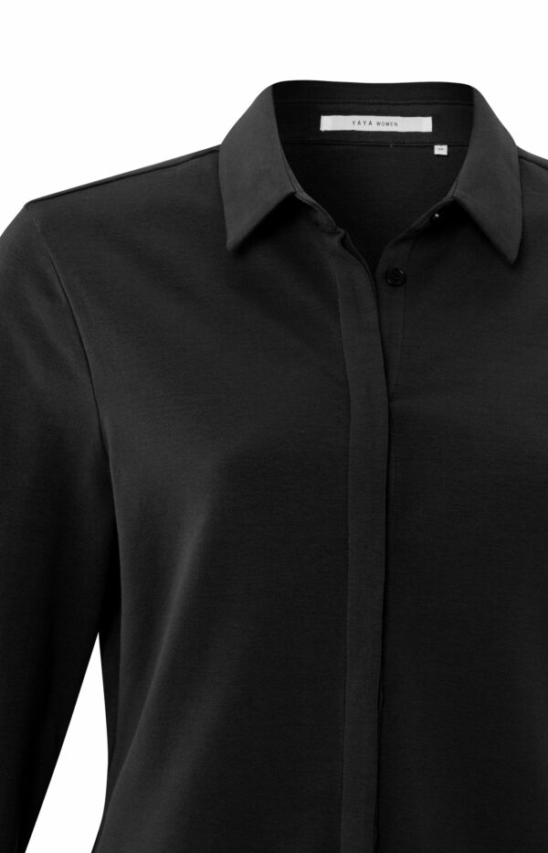 chemise-en-jersey-manches-longues-et-boutons-black_4d062379-b8d2-4ddd-939a-09aa8da15606_1440x
