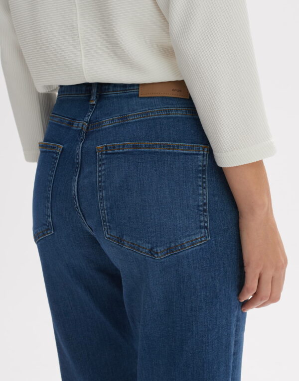 blau_cropped-wide-jeans_damen_momito-fresh_opus_detail-1