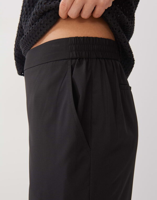 black_slip-on-trousers_ladies_charlie_someday_detail-2_2