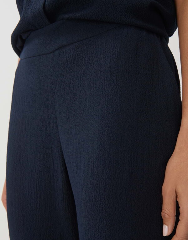 blue_slip-on-trousers_ladies_charlie-texture_someday_detail-2