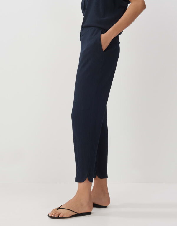 blue_slip-on-trousers_ladies_charlie-texture_someday_side